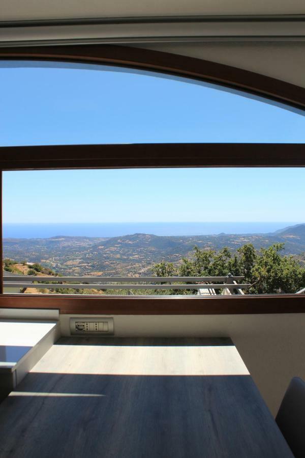 דירות לאנוסיי Vista Mare מראה חיצוני תמונה